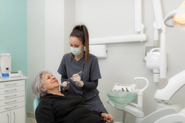 Best Dentist for Tooth Abscess  in Mckeesport, PA